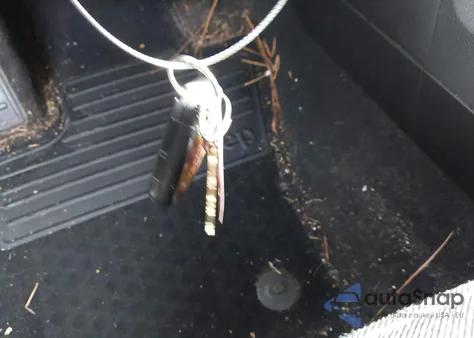 2017 Jeep Renegade Latitude 4X4 z USA, uszkodzony, nr VIN ZACCJBBB4HPF11298